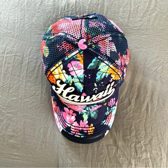 Robin Ruth Snapback Floral Hawaii Cap. OS. - Picture 7 of 7